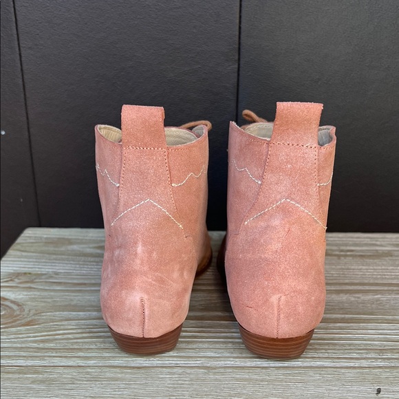 Anthropologie Paprika Lace-Up Suede Boots - Picture 3 of 7
